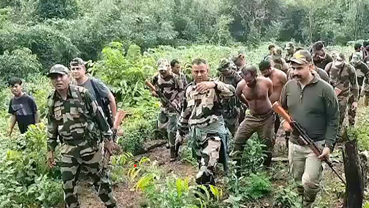 ভারতে ৫ বাংলাদেশি আটক, আ. লীগ কর্মী ও পুলিশ সদস্য দাবি