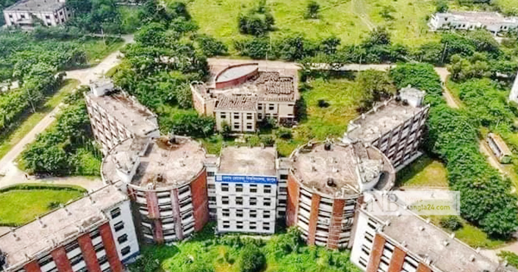 অনুমোদন না থাকায় ডিগ্রি পাচ্ছেন না বেরোবির ২০৫ গবেষক