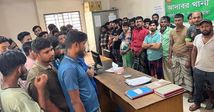 আদাবরে পুলিশের ওপর সন্ত্রাসী হামলা: গ্রেফতার ১০২, অস্ত্র ও মোটরসাইকেল উদ্ধার