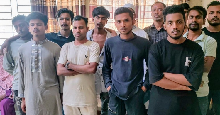 রাজধানীর হাজারীবাগে ঝটিকা মিছিলের চেষ্টাকালে ১১ আওয়ামী লীগ কর্মী গ্রেপ্তার