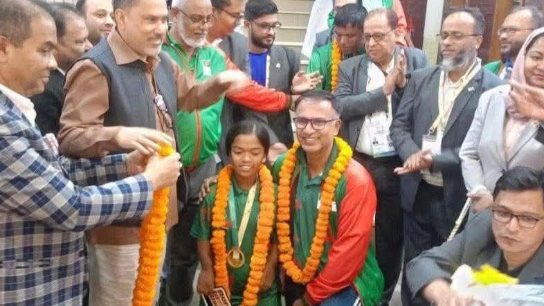১৩ বছরের চৈতী রানী দেবের স্বর্ণপদক জয়ের গল্প 
