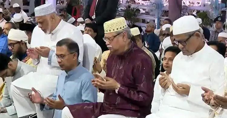 জাতীয় ঈদগাহে একসঙ্গে নামাজে রাষ্ট্রপতি ও প্রধানমন্ত্রী