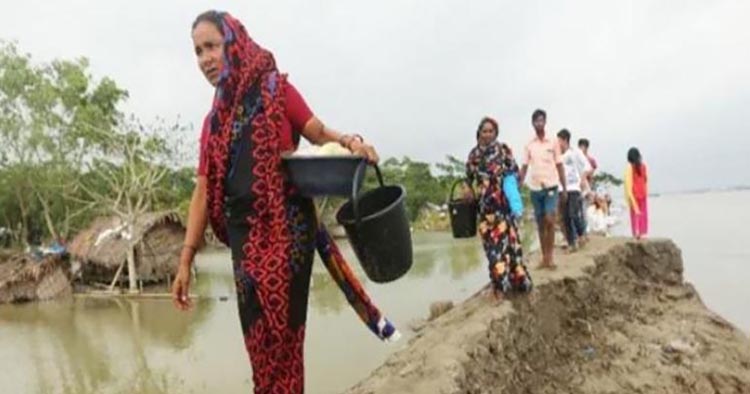 জলবায়ু পরিবর্তনে নারীর প্রজনন স্বাস্থ্য ঝুঁকিতে
