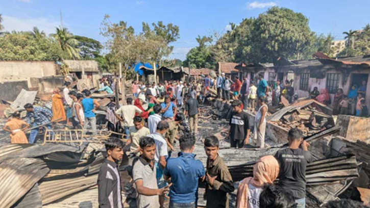 Morning crash in Madaripur leaves 3 dead