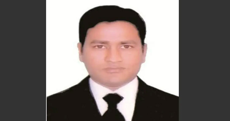 লালবাগে ভাড়া বাসা থেকে আইনজীবীর অর্ধগলিত মরদেহ উদ্ধার