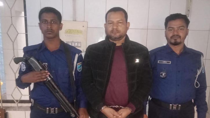 আ.লীগ নেতা ফারুক উত্তরায় গ্রেফতার