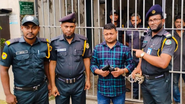 বরিশাল ভুয়া এনএসআই সদস্য মেহেদি আটক