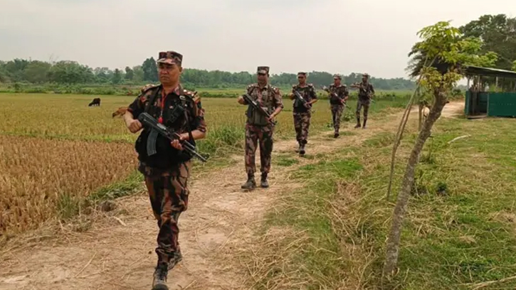 লালমনিরহাট–কুড়িগ্রাম সীমান্তে কঠোর অবস্থানে বিজিবি