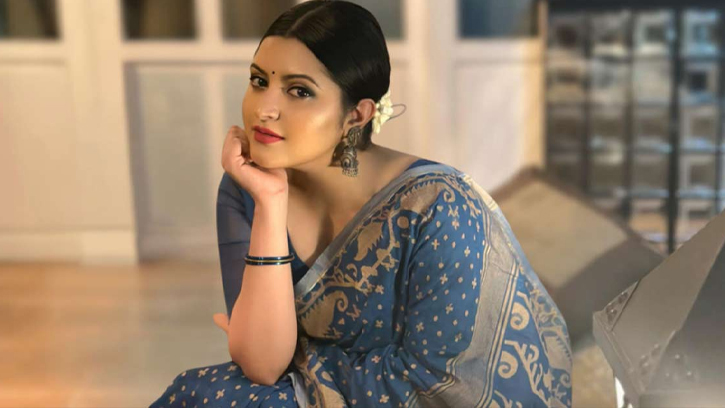 পরীমণির পোস্টে নতুন প্রেমের গুঞ্জন
