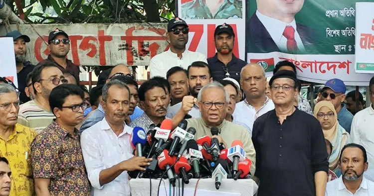 শেখ হাসিনাকে আশ্রয় দিয়ে ভারত বাংলাদেশের বিরুদ্ধে চক্রান্ত করছে: রিজভী
