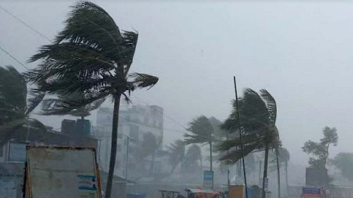 পাঁচ অঞ্চলে ঝোড়ো হাওয়া ও বজ্রসহ বৃষ্টির সম্ভাবনা