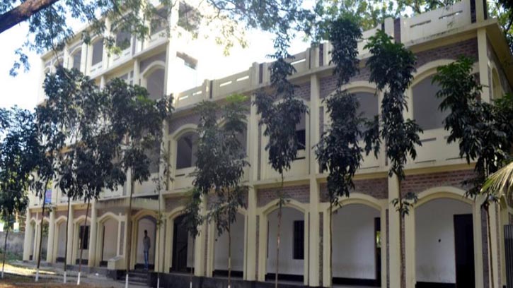 সিরাজগঞ্জে এইচএসসি ও আলিমে সাত প্রতিষ্ঠানের শিক্ষার্থী শতভাগ ফেল
