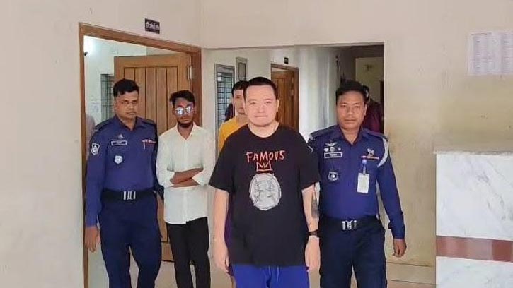 রামগড়ে দুই চীনা নাগরিক পুলিশ হেফাজতে