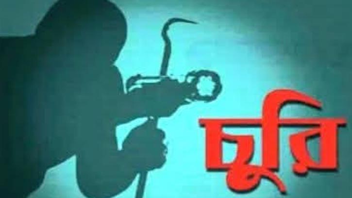 রামগঞ্জে ৫ দোকানে দুর্ধষ চুরি