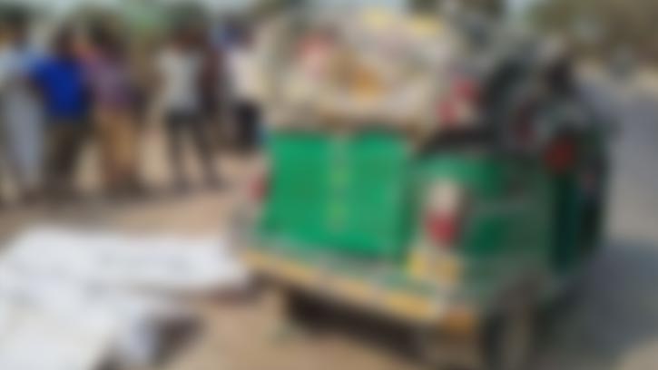 কুষ্টিয়ায় ট্রাক-অটোরিকশা সংঘর্ষ: ৫ জনের মৃত্যু