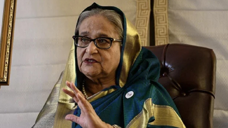 শেখ হাসিনার পদত্যাগ নিয়ে বিতর্ক: রাষ্ট্রনিযুক্ত আইনজীবীর নতুন দাবি