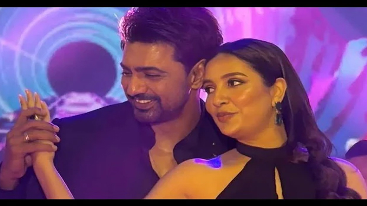 ভালোবাসা প্রকাশ করতে বুক খুলে দিতে চাইতাম: দেব