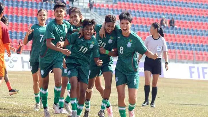 ভারতকে হারিয়ে ফাইনালের পথে বাংলাদেশ