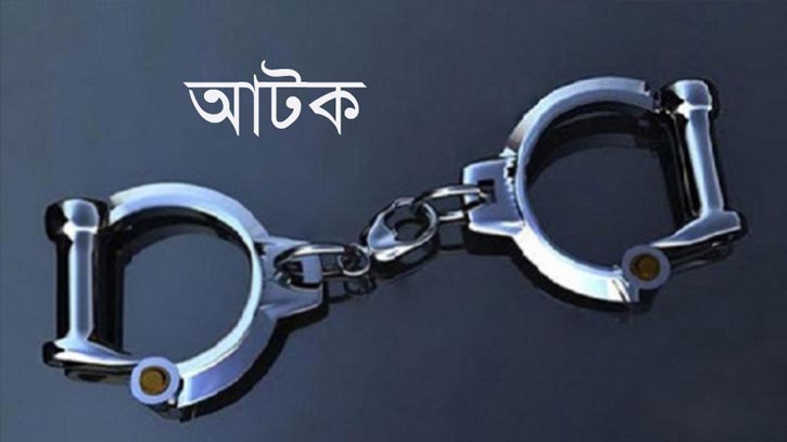 বাকলিয়ায় আবাসিক হোটেলে পুলিশি অভিযান, আটক ১০