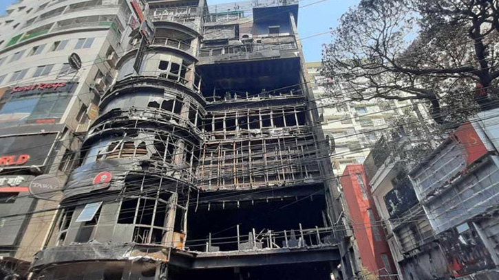বেইলি রোড ট্রাজেডি: ১৩ আসামির বিরুদ্ধে গ্রেফতারি পরোয়ানা জারি