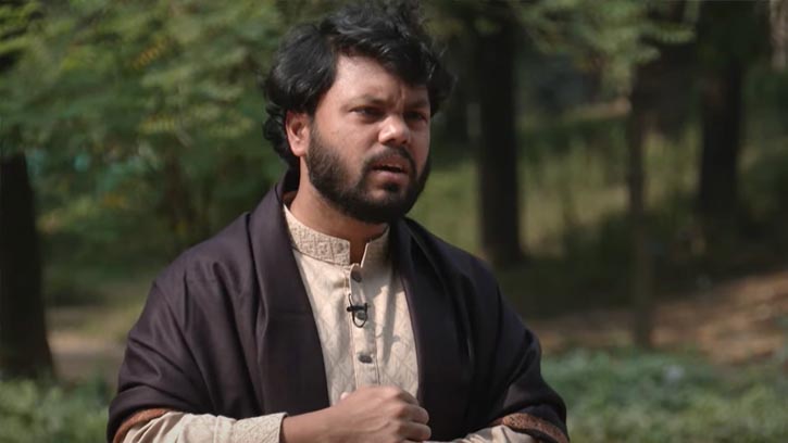 শাহজালাল বিমানবন্দরে নেওয়া হচ্ছে হাদিকে 