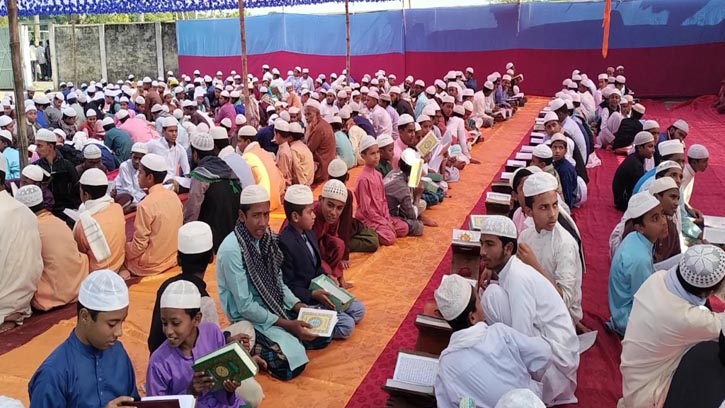 খালেদা জিয়ার সুস্থতা কামনায় ১ হাজার হাফেজের কোরআন খতম