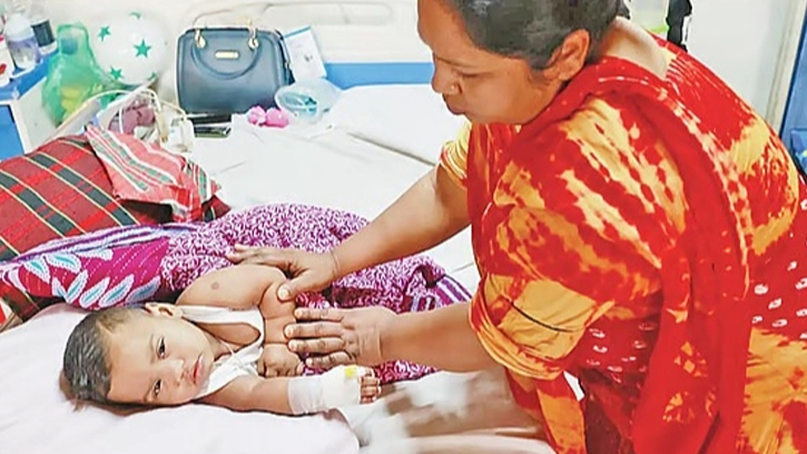 ২০ দিনে হামে ৯৯ শিশুর মৃত্যু, ১৮ জেলায় জরুরি টিকা কর্মসূচি শুরু