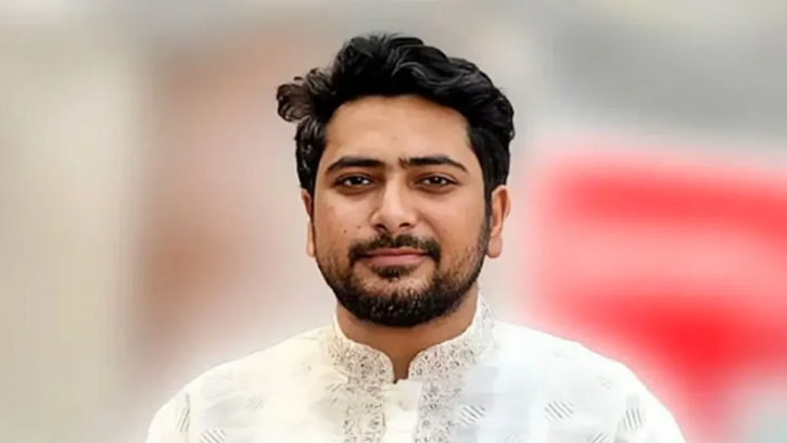 ৪ আগস্টের বৈঠকে ড. ইউনূসকে প্রধান প্রস্তাবের তথ্য প্রকাশ নাহিদ ইসলামের