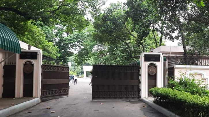 প্রধান উপদেষ্টার সভাপতিত্বে দুপুরে উপদেষ্টা বৈঠক