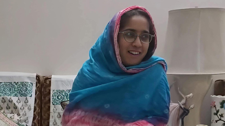 ম্যাডাম বলছিলেন ‘দৌড়াও’ ভয় পেও না, আমি আছি