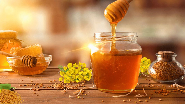 শীতে স্বাস্থ্যকর থাকার জন্য মধু খাওয়ার টিপস