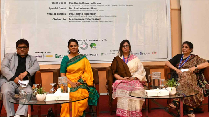 জলবায়ুর চ্যালেঞ্জে নারীর বিকল্প আয়ের পথ পরিবারকে দিচ্ছে নিরাপত্তা