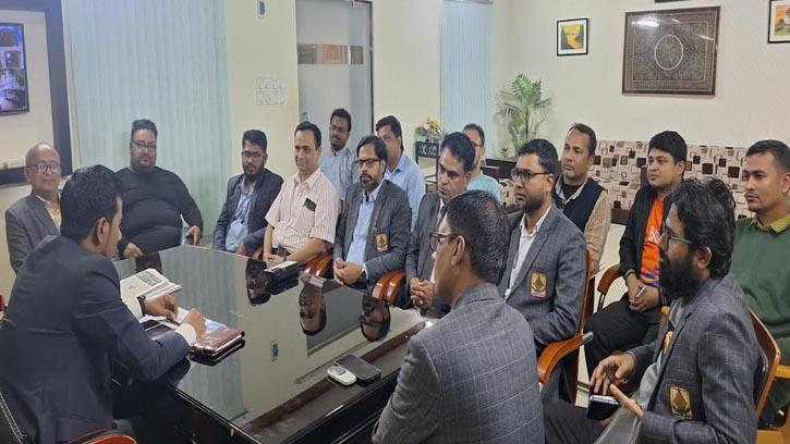 বোয়ালখালী প্রেসক্লাবের নেতৃবৃন্দের সাথে নবাগত ইউএনও’র মতবিনিময়