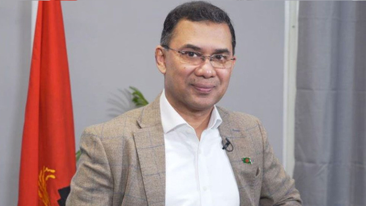 ঢাকা-১৭ আসন থেকে তারেক রহমানের মনোনয়নপত্র সংগ্রহ