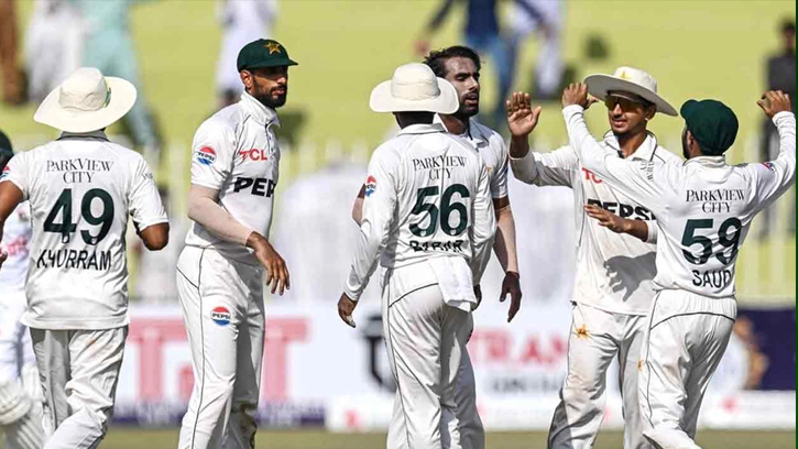 আগ্রাসী আচরণে আইসিসির শাস্তি পেলেন পাকিস্তানের দুই পেসার