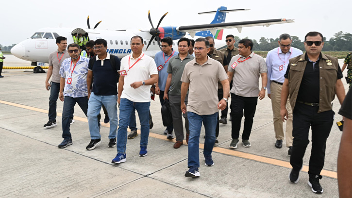 যশোর পৌঁছেছেন প্রধানমন্ত্রী