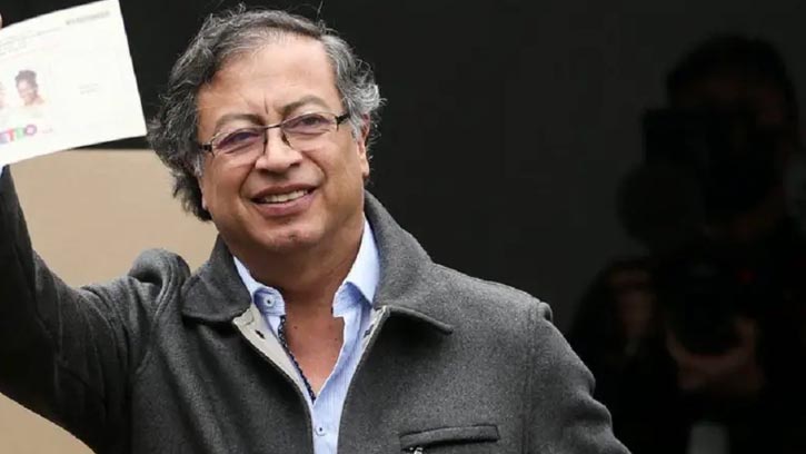 কলম্বিয়ার প্রেসিডেন্টের ভিসা বাতিল করল যুক্তরাষ্ট্র