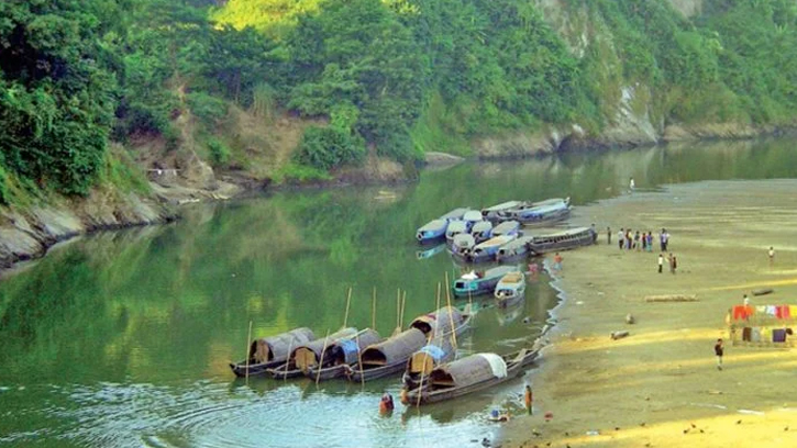 নদীমাতৃক বাংলাদেশ: যে নদীর নাম শুনলে অবাক হবেন