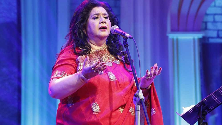 আরও বড় পরিসরে কনসার্টের প্রতিশ্রুতি দিলেন রুনা লায়লা