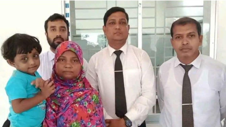 ঝালকাঠিতে চার বছরের শিশুর উপর সৎ মায়ের নির্যাতন, বাবার নীরবতা
