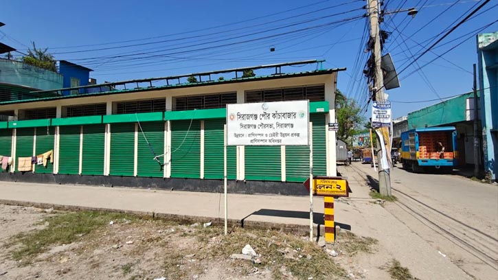 সিরাজগঞ্জে ব্যর্থ প্রাণিসম্পদ প্রকল্পে কোটি টাকার সরঞ্জাম ঝুঁকিতে