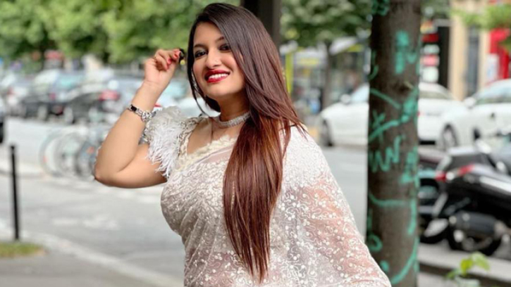 জীবনের কঠিন বাঁকে হার মানেননি সিঁথি সাহা