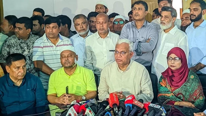 আগামী ১২ সপ্তাহের মধ্যে দেশজুড়ে চালু হচ্ছে ফ্যামিলি কার্ড: সমাজকল্যাণমন্ত্রী