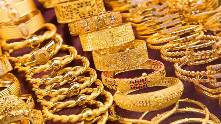 আবারও বাড়ল সোনার দাম