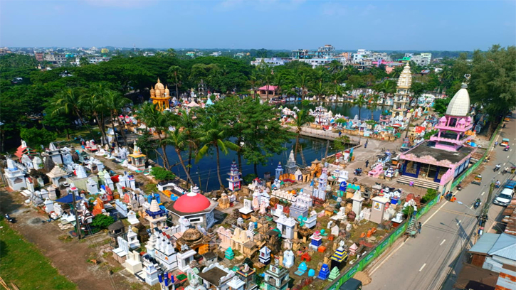 বরিশালে উদযাপিত হচ্ছে উপমহাদেশের সবচেয়ে বড় `শ্মশান দিপালী'