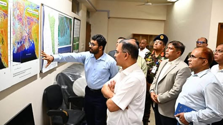 আকস্মিকভাবে স্পারসো পরিদর্শনে প্রধানমন্ত্রী তারেক রহমান