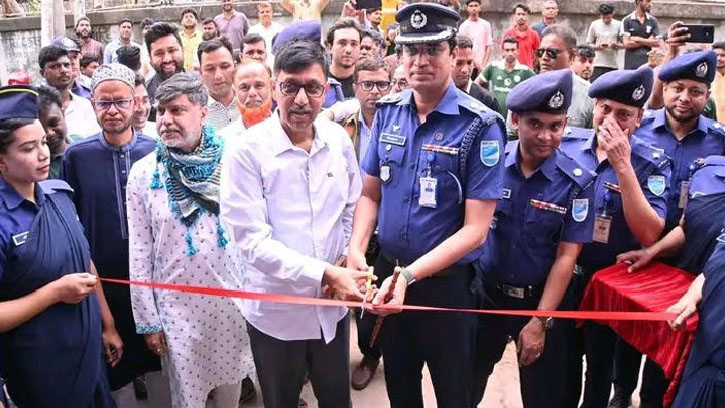 আশুলিয়ার জামগড়ায় পুলিশের নতুন ক্যাম্প উদ্বোধন