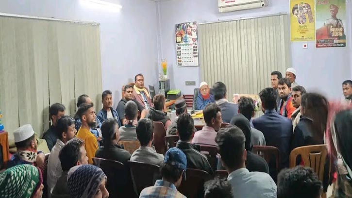 ভালুকায় পৌর শ্রমিক দলের মতবিনিময় সভা