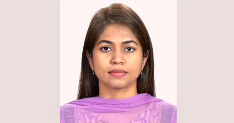 অস্ট্রেলিয়ায় থেকে আর ফেরেননি, চাকরিচ্যুত তানজিনা রইস
