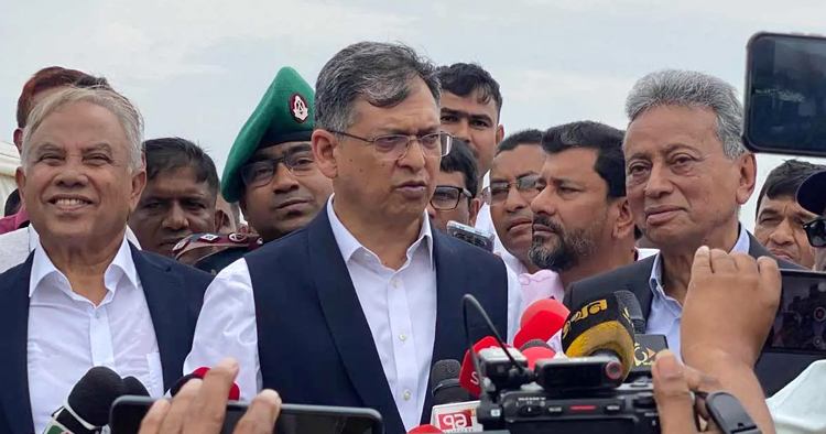 আইনশৃঙ্খলা উন্নত না হলে বিনিয়োগ বাড়বে না: স্বরাষ্ট্রমন্ত্রী